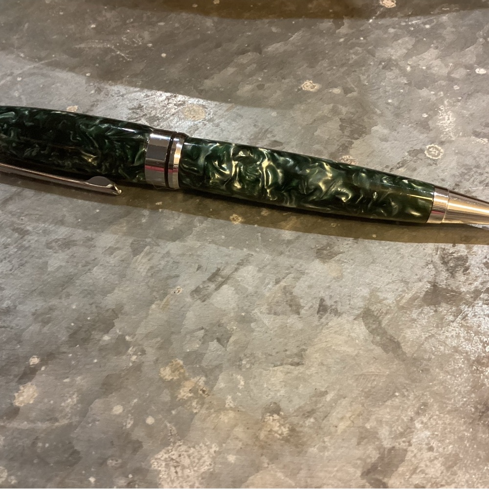 Green Marble Pattern Handmade Ballpoint Pen - Picture 2 of 2